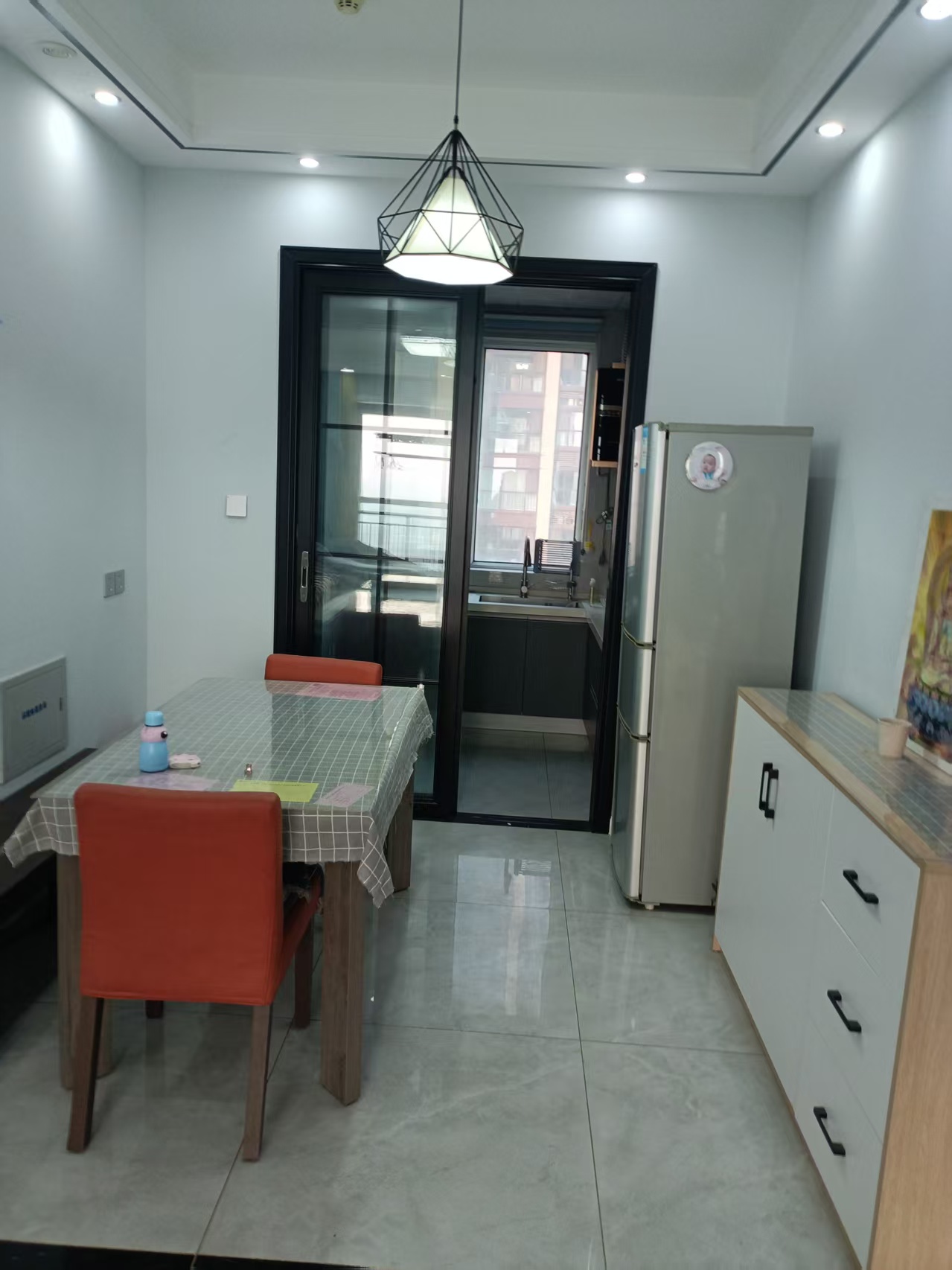 中华园学区房，4室，赠送8平方，南北通透，精装修可贷款